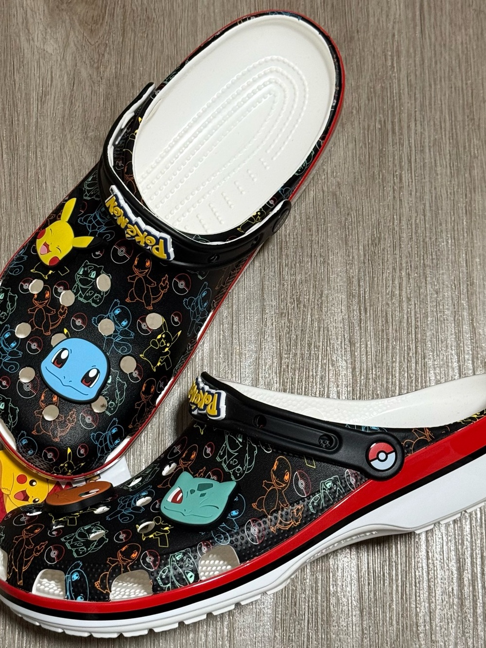 Pokemon Crocs Classic Clog Pikachu Slip On Men’s Size 12 New